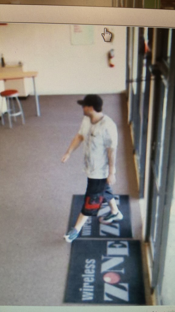 The suspect in the theft of a phone from the Brick Verizon store, Sept. 6, 2015. (Photo: Brick Twp. Police)