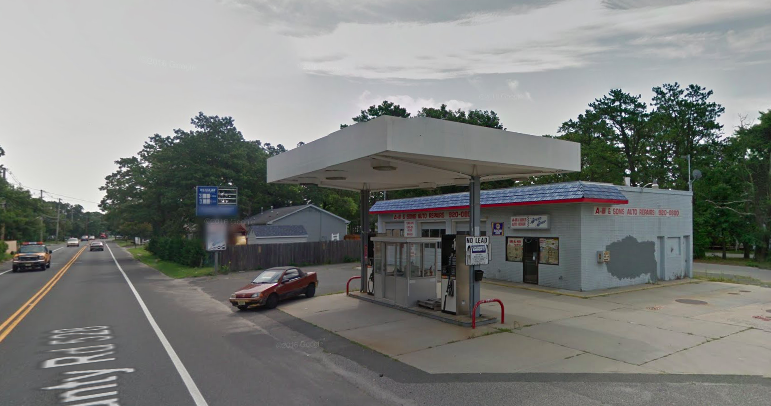 A shuttered gas station at 431 Mantoloking Road, Brick. (Credit: Google Maps)