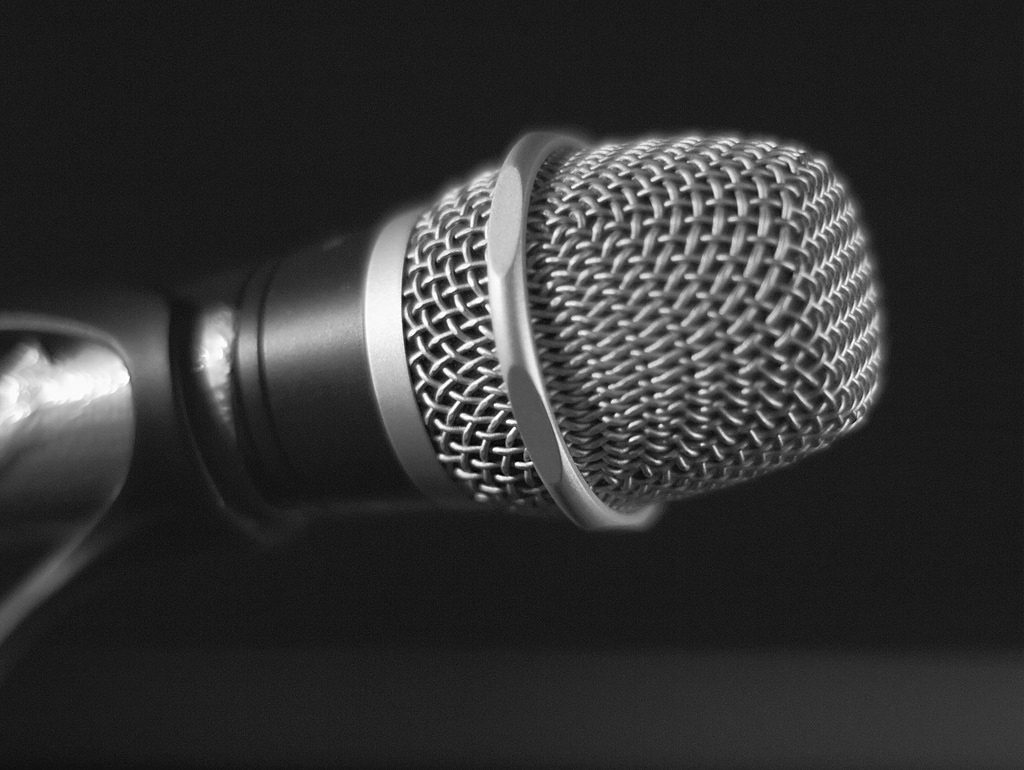 Comedy club microphone. (Photo: Terry Ross/Flickr)
