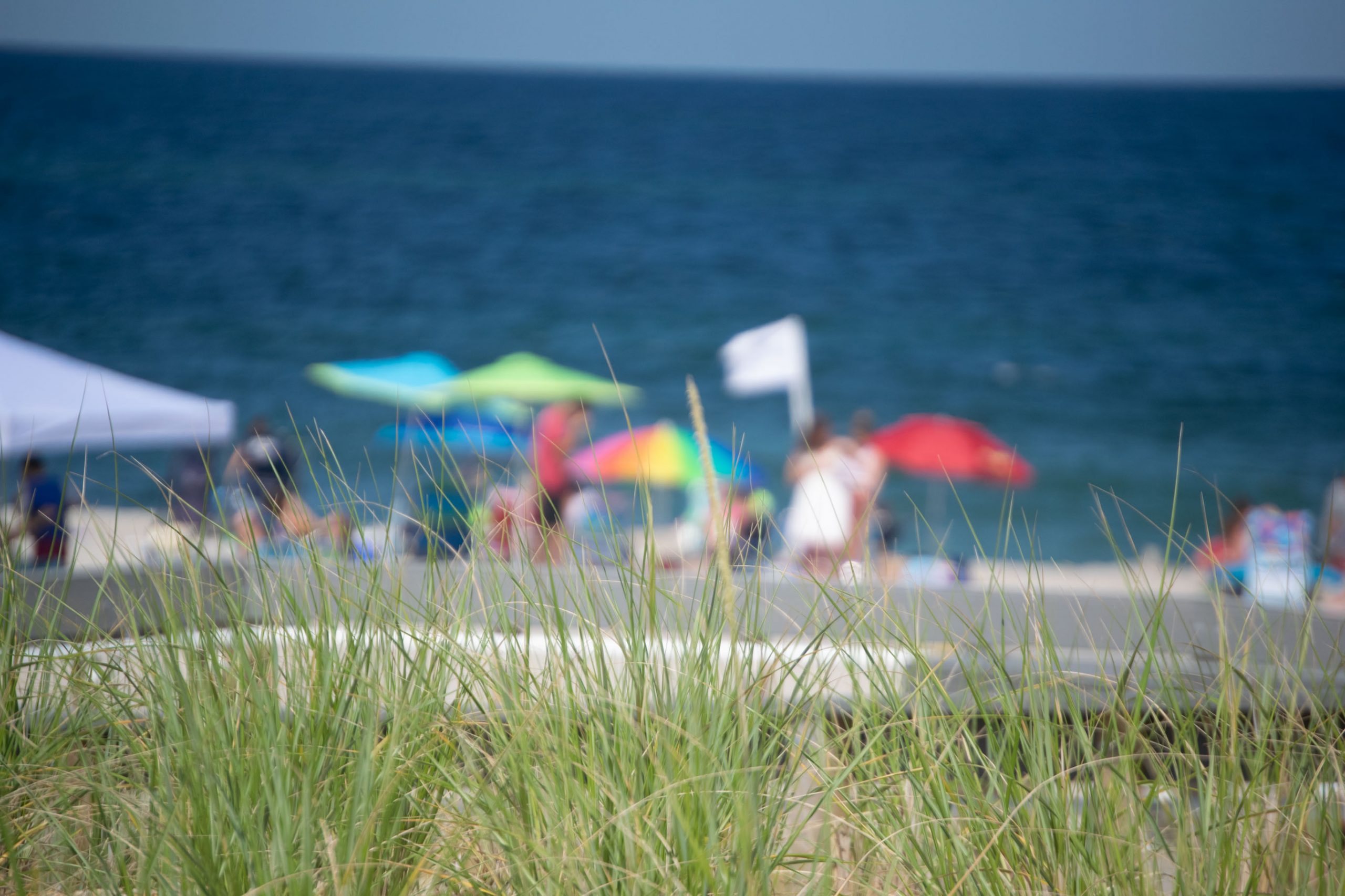 Beachgoers enjoy a warm summer day, July 2020. (Photo: Daniel Nee)