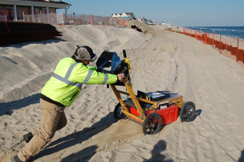Ground-penetrating radar is used at the site of a shipwreck found in Brick, N.J. (Photo: Daniel Nee)