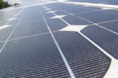Solar panels. (Credit:  (ﾉ◕ヮ◕)ﾉ*:･ﾟ✧/Flickr/File Photo)