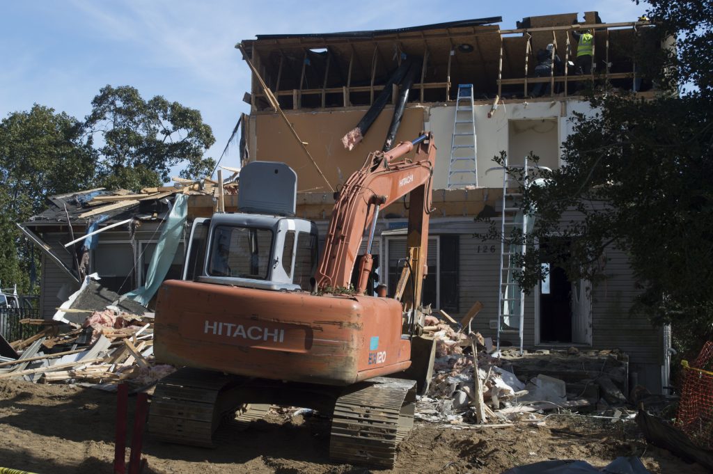 The home at 126 South Beverly Drive is demolished. (Photo: Daniel Nee)