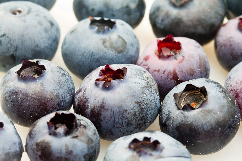 Blueberries. (Photo: Roger H. Goun/Flickr)