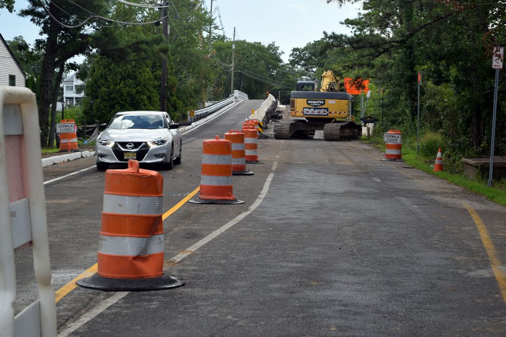 The new portion of the Midstreams bridge in Brick opens to traffic, Aug. 2, 2018. (Photo: Daniel Nee)