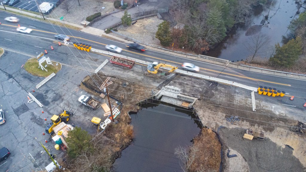 Construction begins on the Duck Farm Bridge in Brick Township, N.J., Jan. 5, 2023. (Photo: Daniel Nee)