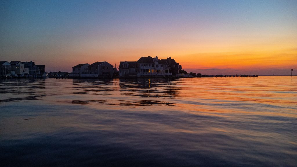 A magnificent sunset on Barnegat Bay, the first night after 'falling back' in time, from Bayview Park in Normandy Beach, Nov. 5, 2023. (Photo: Shorebeat)