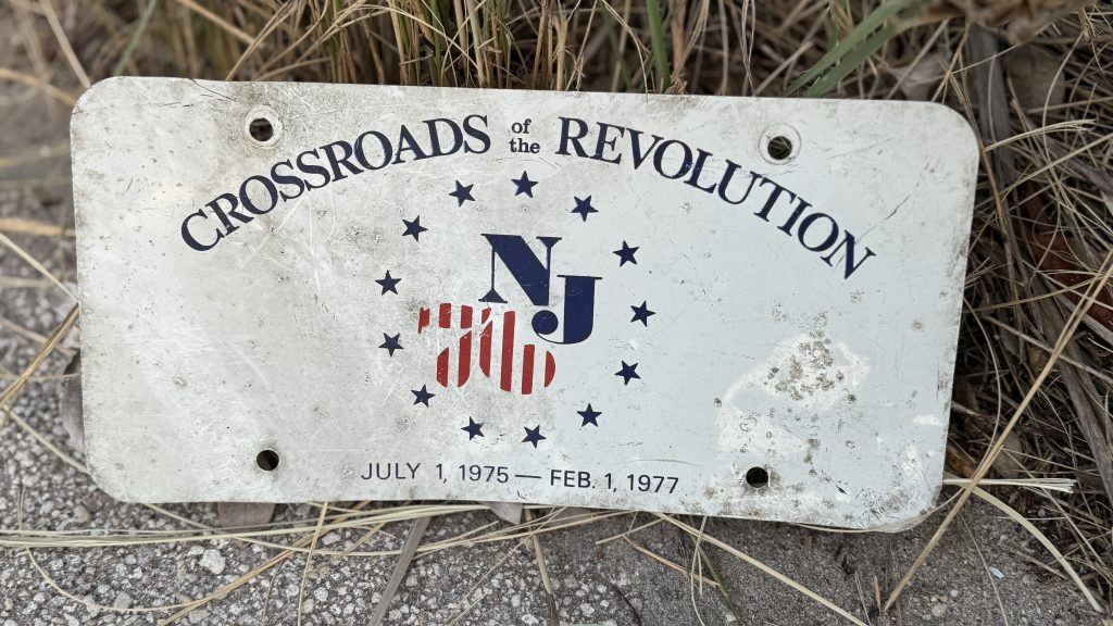 NJ's 'Crossroads of the Revolution' license plate from 1976. (Photo: Shorebeat)