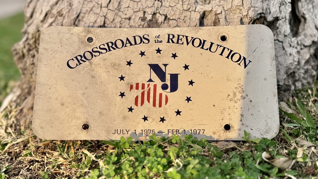 NJ's 'Crossroads of the Revolution' license plate from 1976. (Photo: Shorebeat)